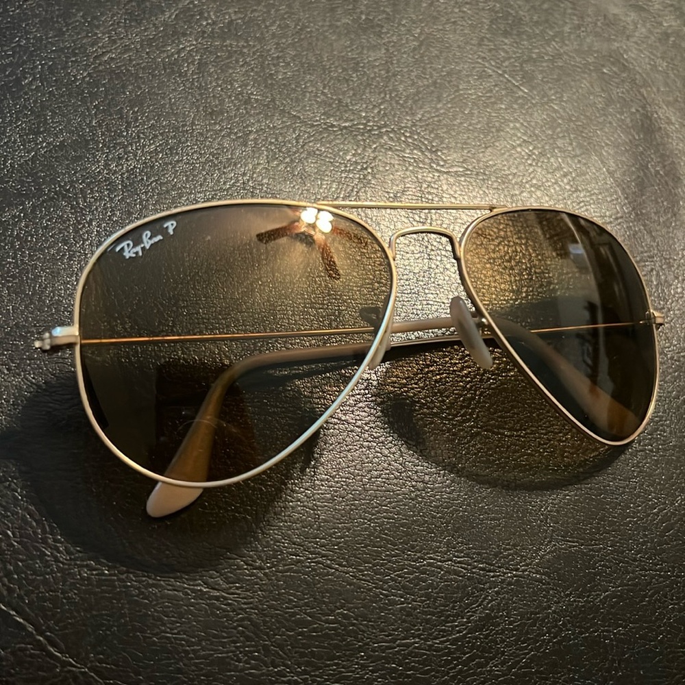 Polarized RayBan aviator style sunglasses